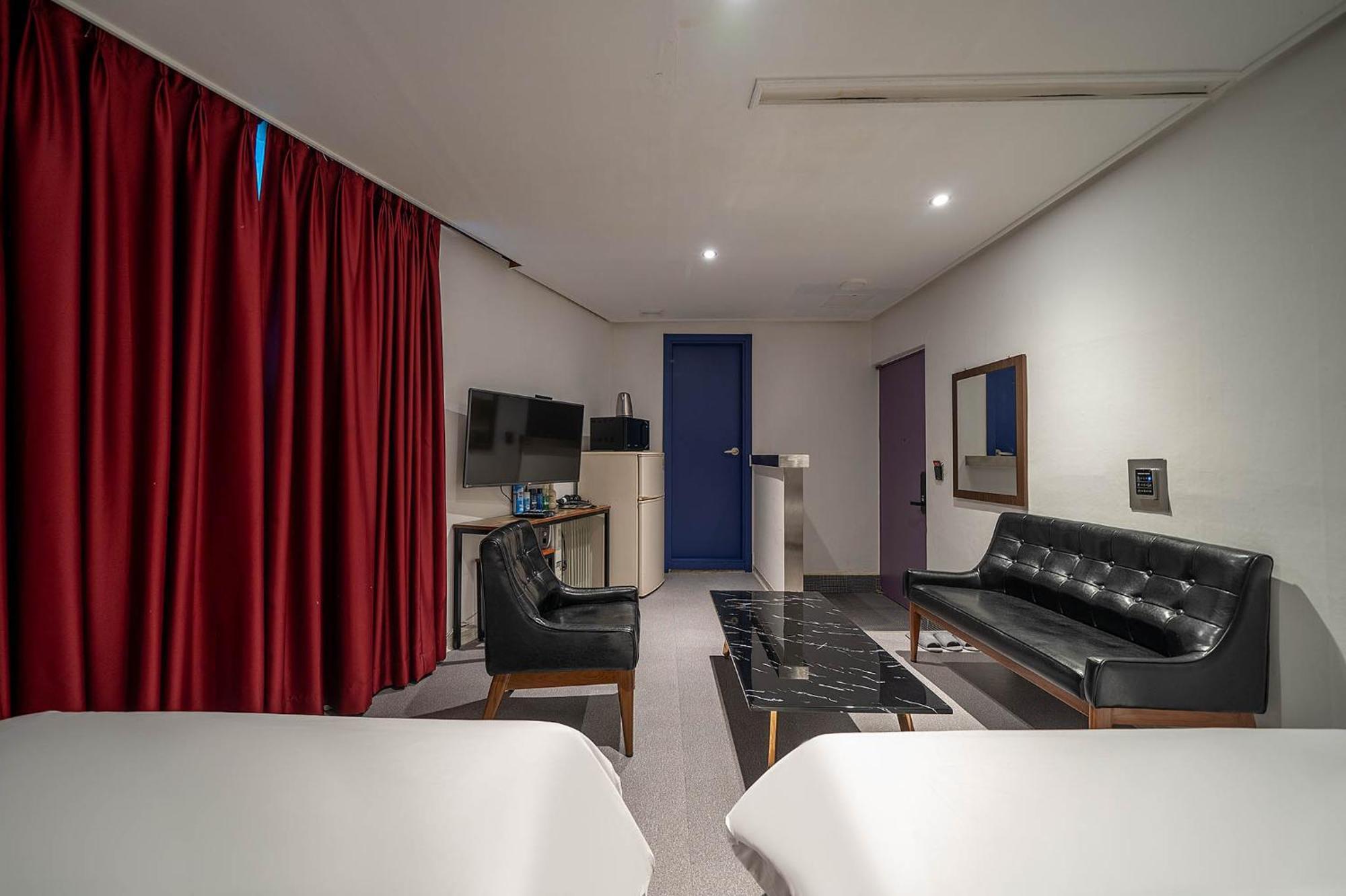 Pacific7 Hotel Pyeongtaek Exterior photo