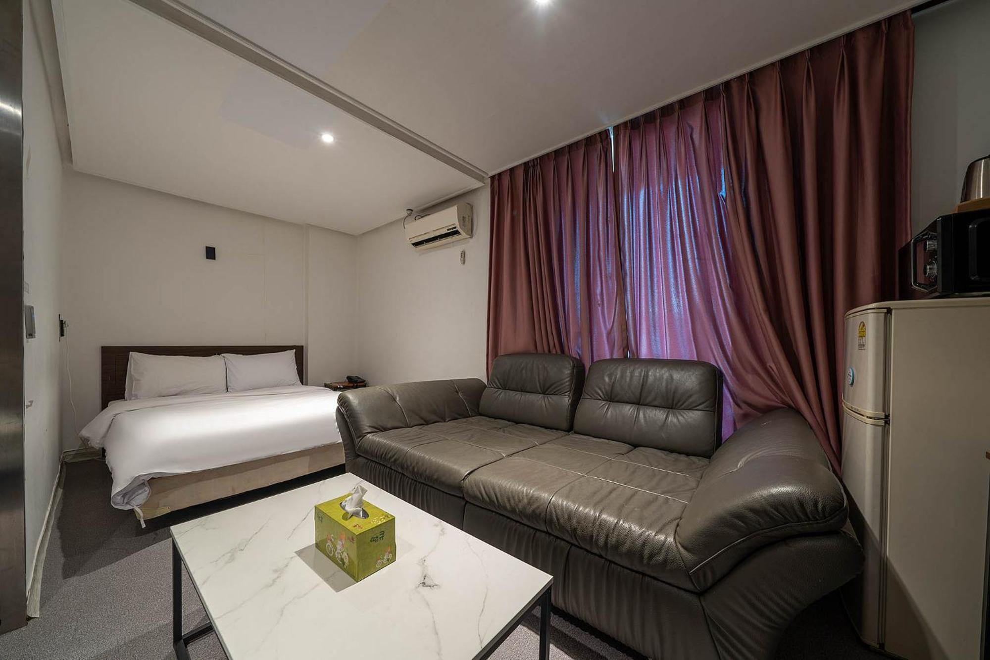 Pacific7 Hotel Pyeongtaek Exterior photo